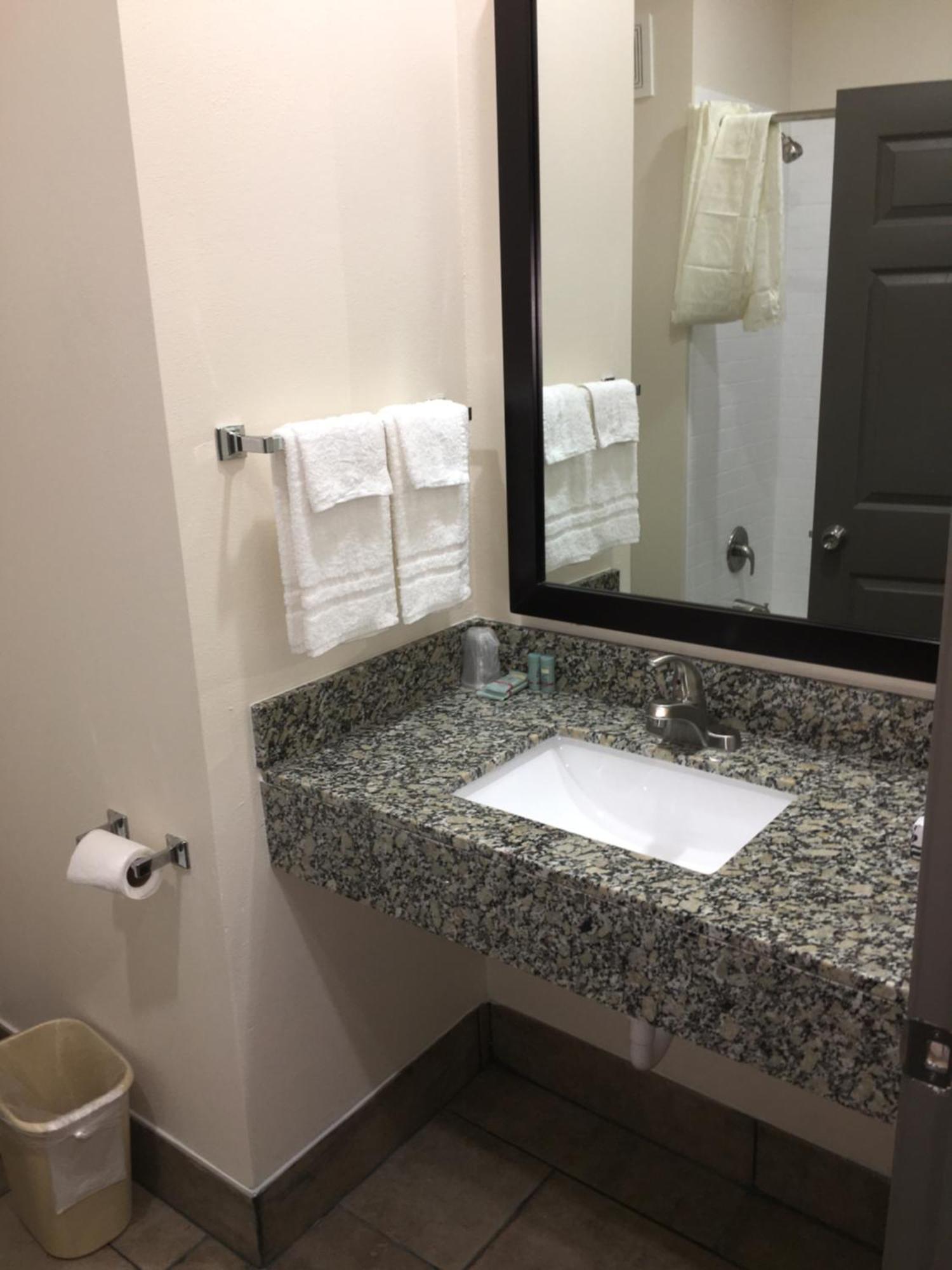 Americas Best Value Lnn- Plaquemine Bagian luar foto