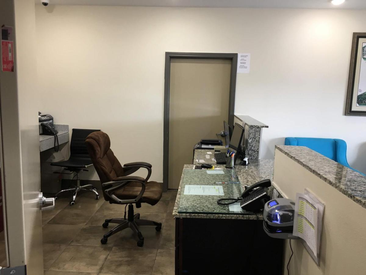 Americas Best Value Lnn- Plaquemine Bagian luar foto